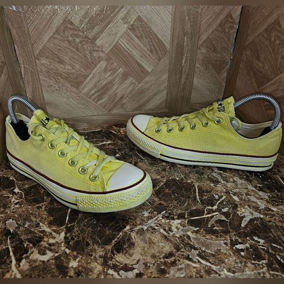 Converse Shoes - Converse women's All Star Classic yellow Fashion Shoes size 8   540